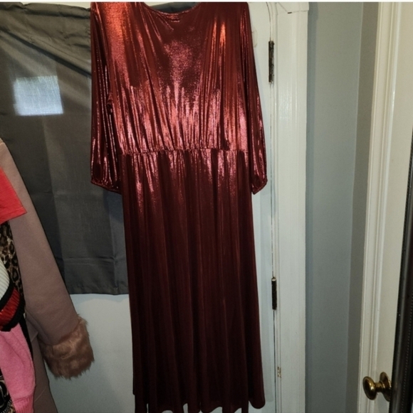 🍁🍂Nwt Torrid 1x Red Liquid Knit Tea Length Dress - Picture 5 of 5